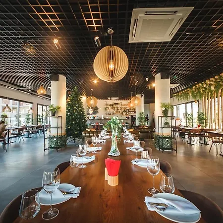 Ground Floor In Caesar & Spa, Long Beach