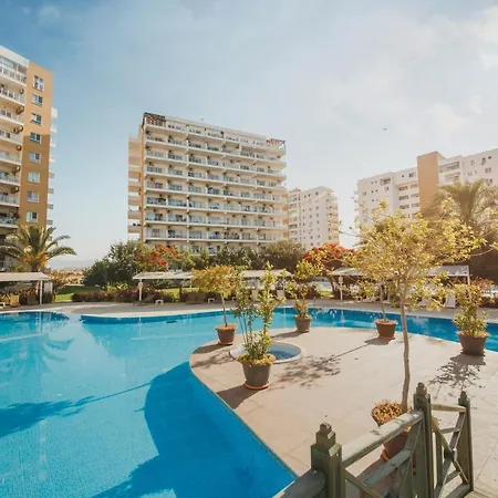 Διαμέρισμα Ground Floor In Caesar & Spa, Long *