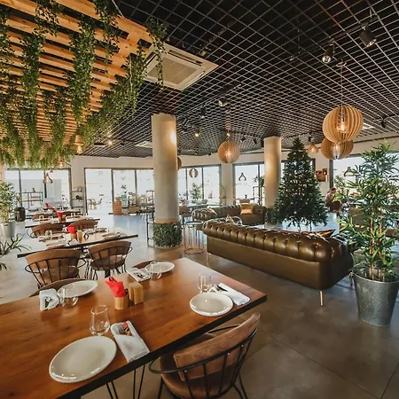Ground Floor In Caesar & Spa, Long * Perivolia tou Trikomou